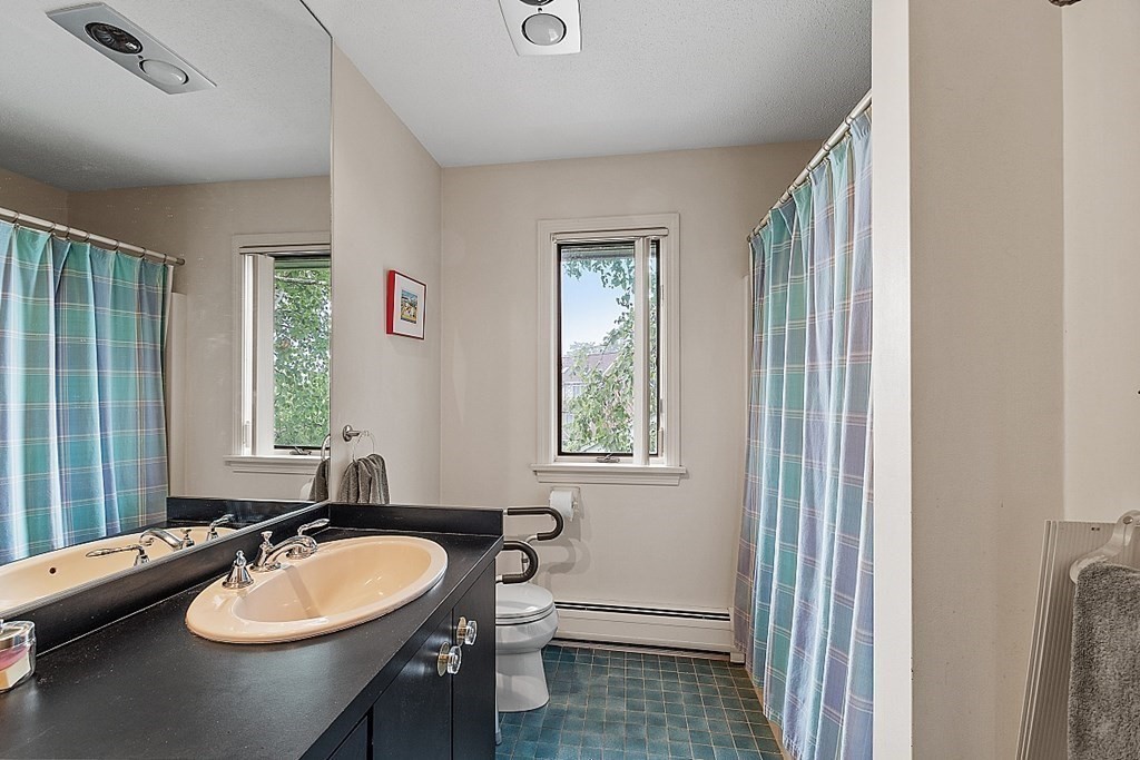 12 Jacobs Landing Danvers, MA 01923 - Photo 18 of 42