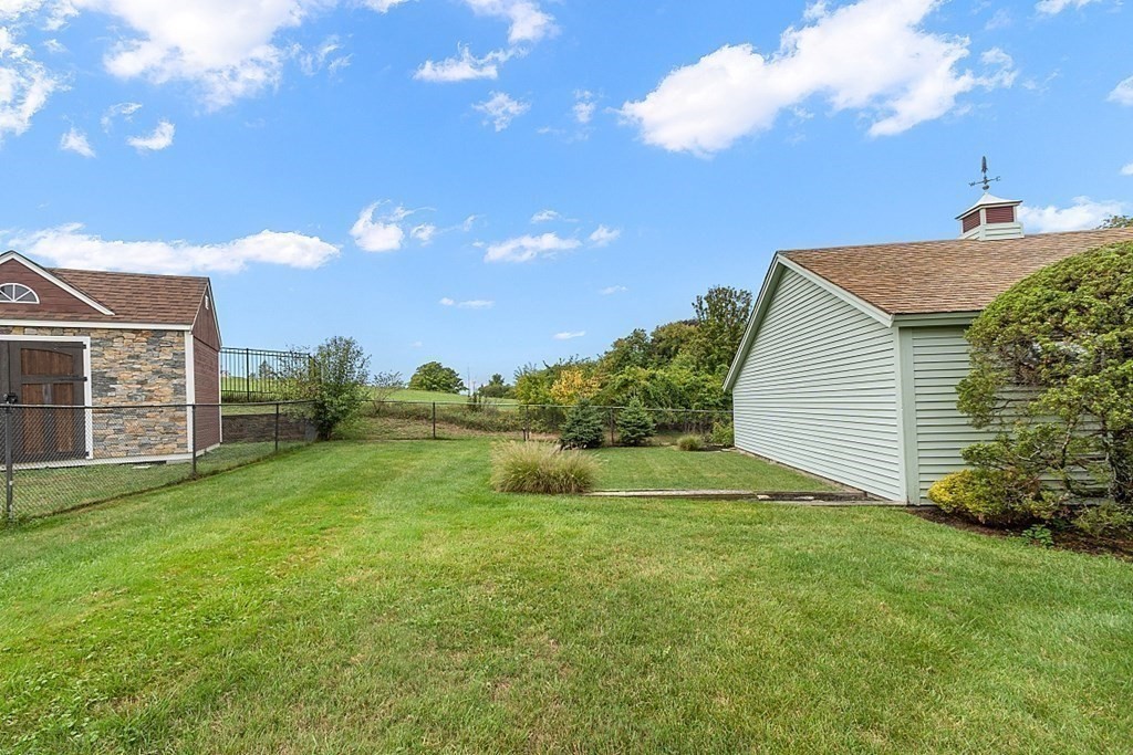 12 Jacobs Landing Danvers, MA 01923 - Photo 30 of 42