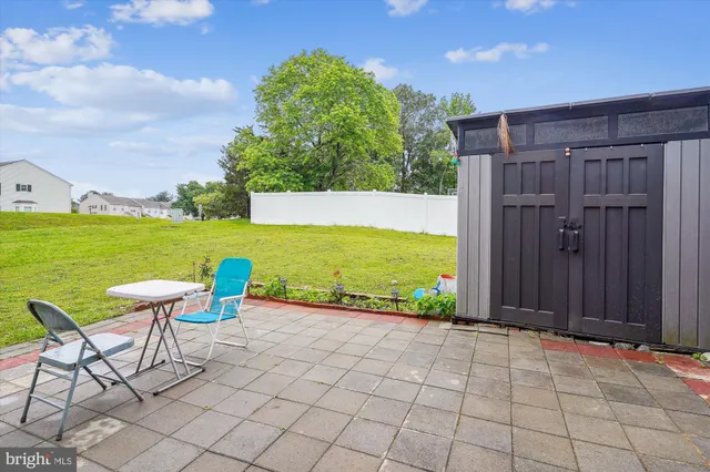a view of outdoor space yard and patio