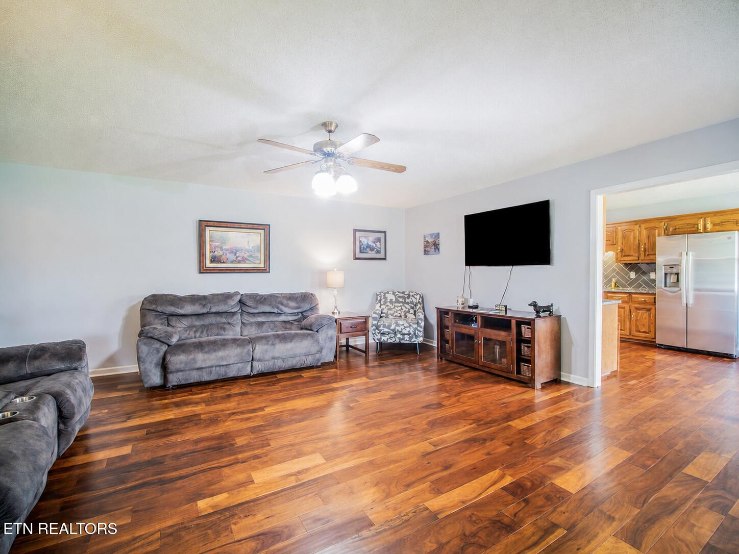 1306 Raulston Road Maryville, TN 37803 - Photo 20 of 50 Family Room