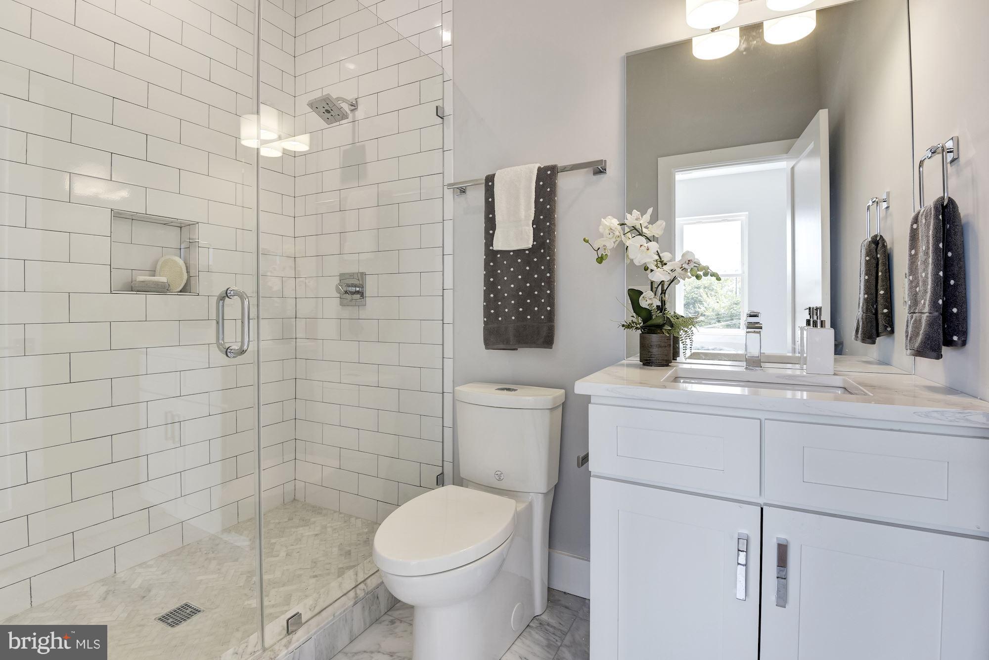 1514 K Street Southeast, Unit 3 Washington, DC 20003 - Photo 7 of 14 2nd Bath