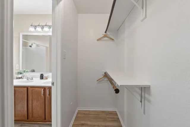 $299,900 | 137 Lignite Drive, Jarrell, TX 76537