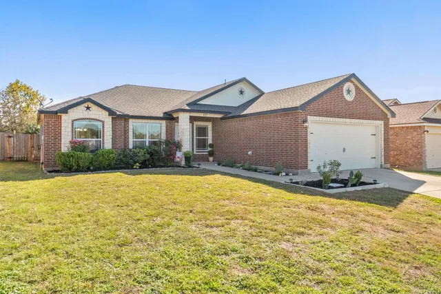 $299,900 | 137 Lignite Drive, Jarrell, TX 76537