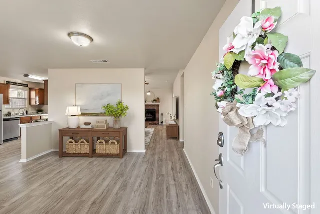 $299,900 | 137 Lignite Drive, Jarrell, TX 76537