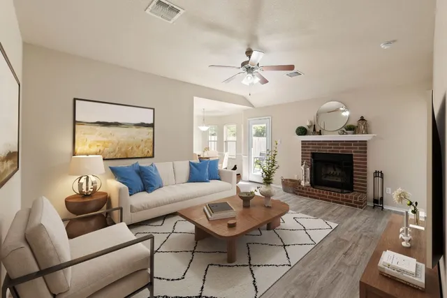 $299,900 | 137 Lignite Drive, Jarrell, TX 76537