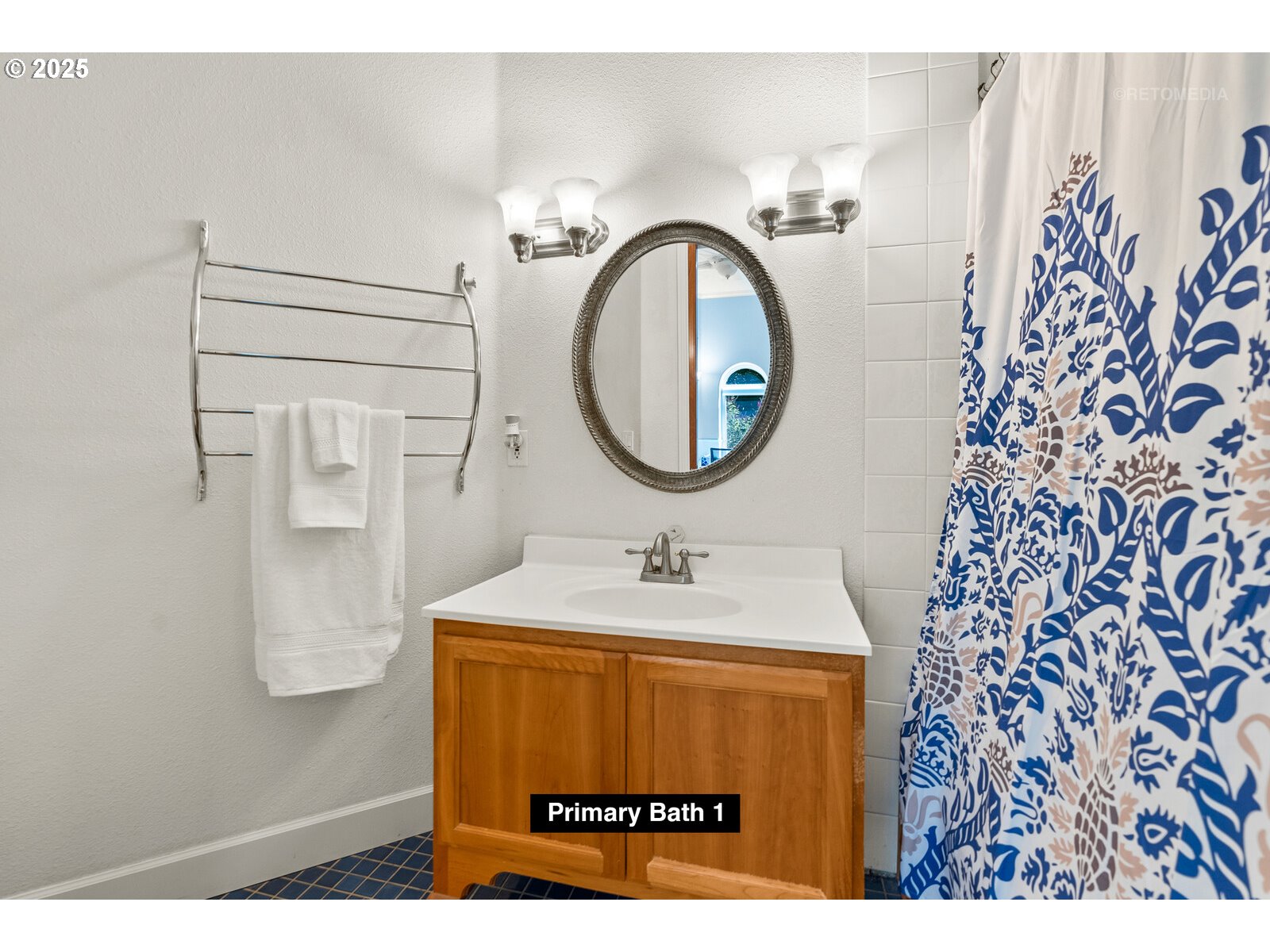 40811 Northwest Linklater Road North Plains, OR 97133 - Photo 16 of 48 a bathroom with a sink and a mirror