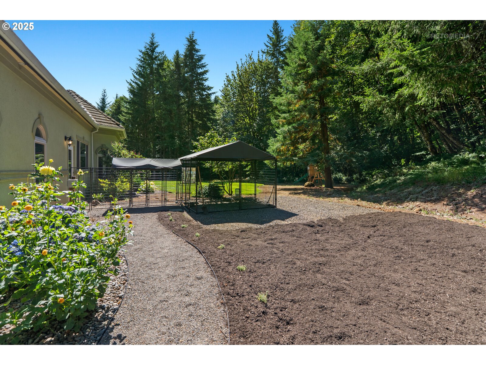 40811 Northwest Linklater Road North Plains, OR 97133 - Photo 34 of 48 a view of a outdoor space
