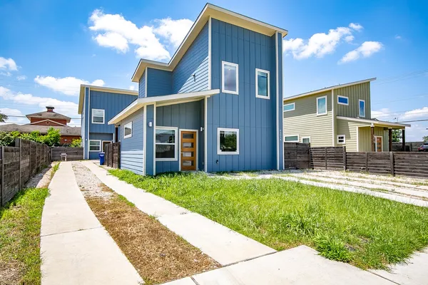 $2,335 | 6303 Santos Street, Unit A, Austin, TX 78741