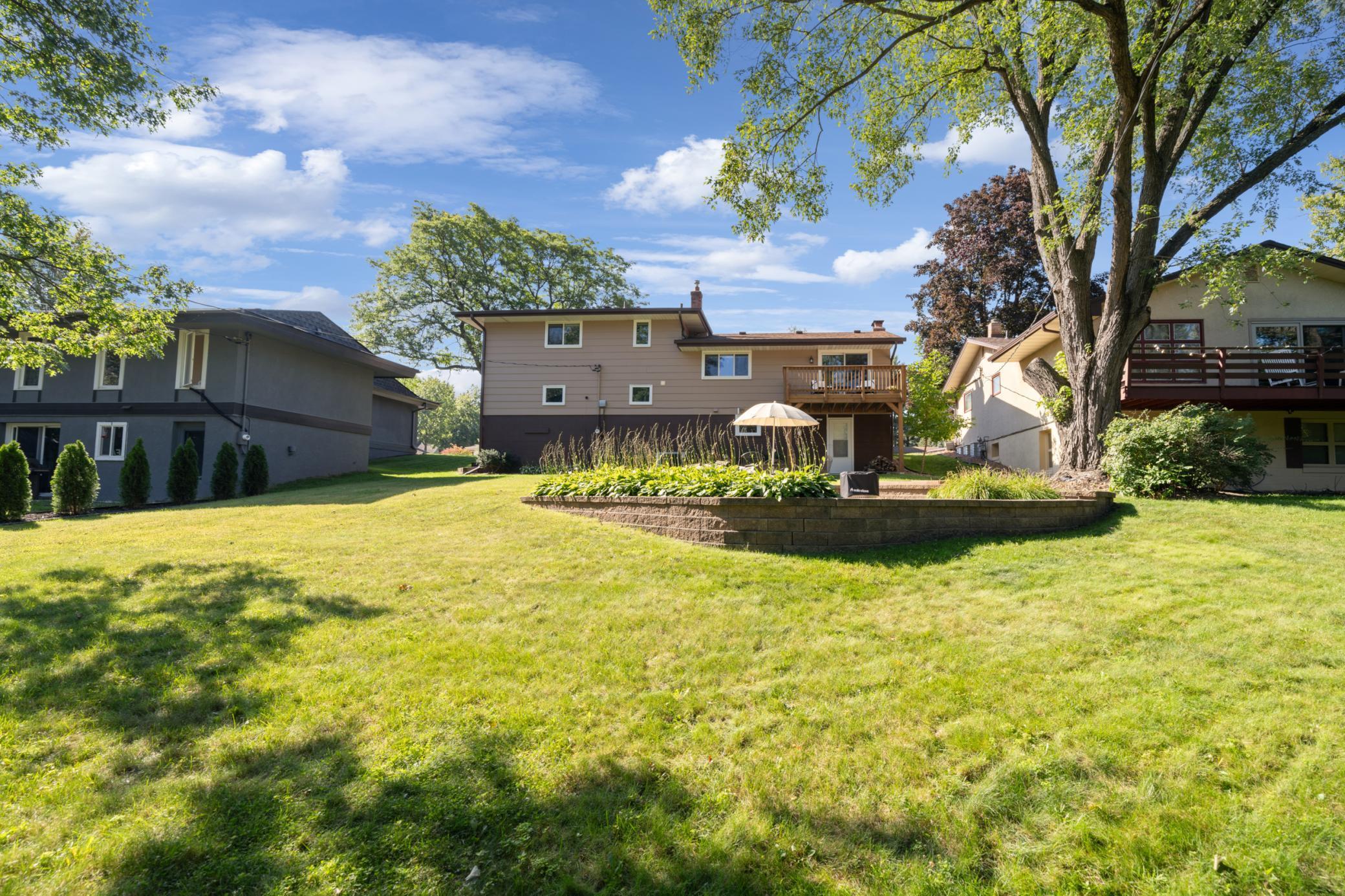 2179 Upper Afton Road St. Paul, MN 55119 - Photo 26 of 32 Gallery Image 26