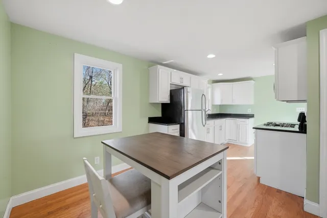 $279,900 | 30 Lively Lane, Springfield, MA 01109