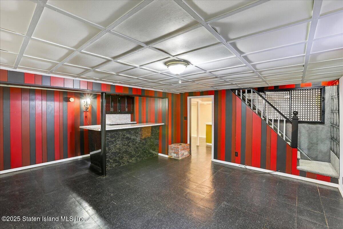 35 Crowell Avenue Staten Island, NY 10314 - Photo 17 of 33 a view of entryway