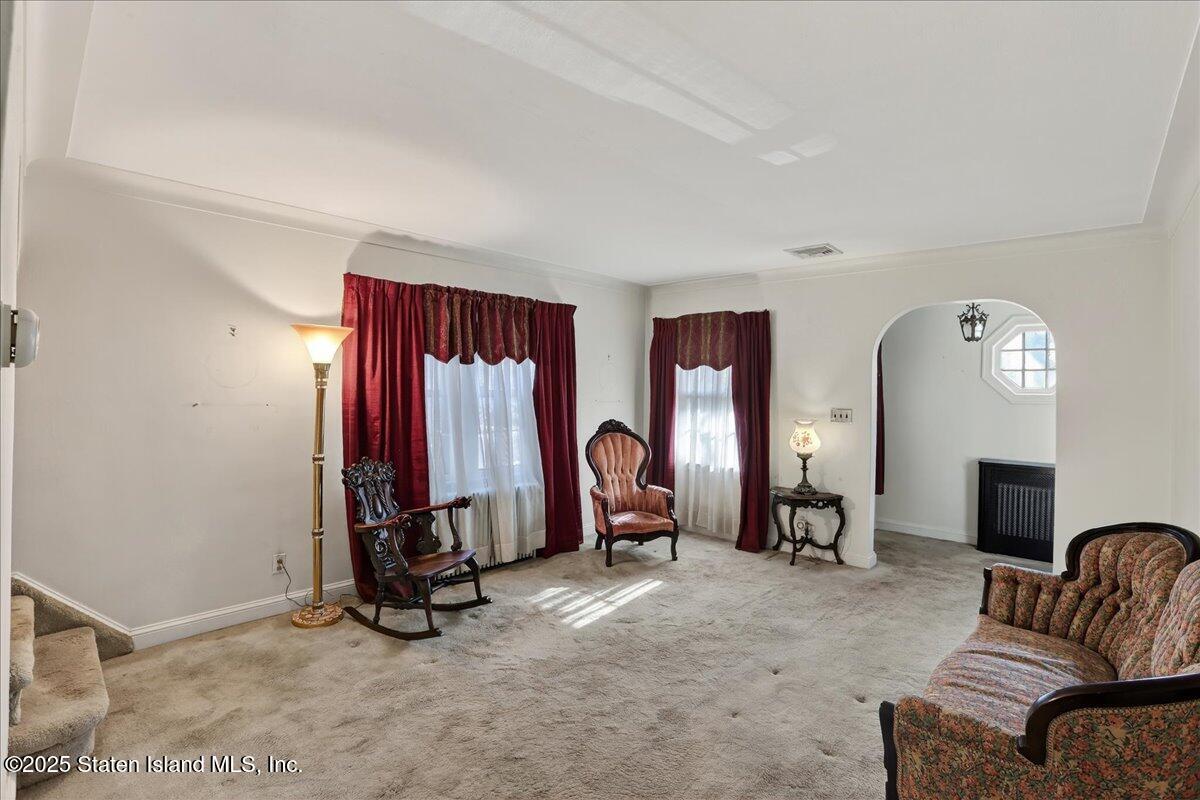 35 Crowell Avenue Staten Island, NY 10314 - Photo 6 of 33 a view of room with furniture