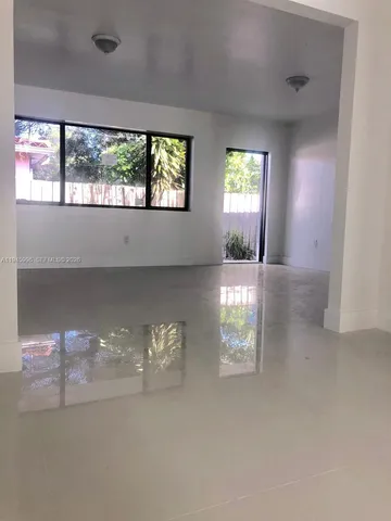 $2,095 | 660 82nd Street, Unit 4, Miami Beach, FL 33141