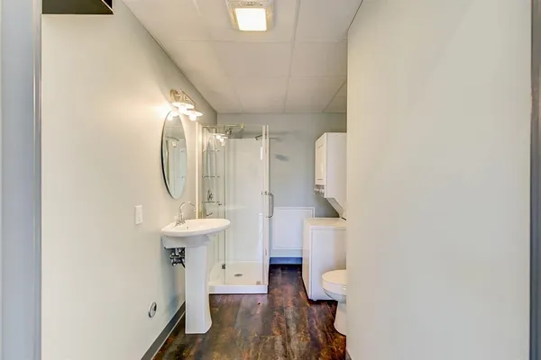 $2,500 | 1006 Houston Street, Unit 300, Fort Worth, TX 76102