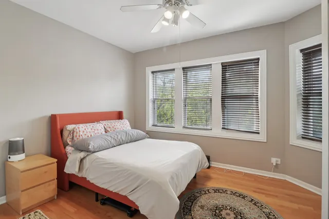 $255,000 | 3558 West Belle Plaine Avenue, Unit 3, Chicago, IL 60618