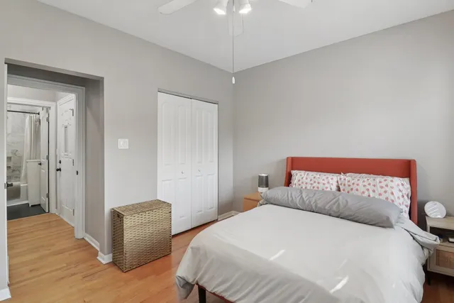 $255,000 | 3558 West Belle Plaine Avenue, Unit 3, Chicago, IL 60618