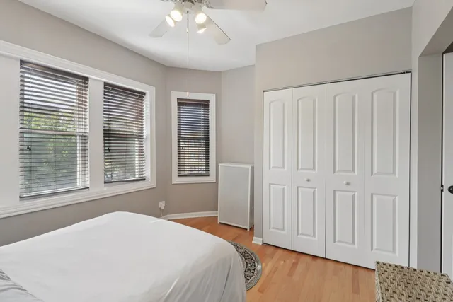 $255,000 | 3558 West Belle Plaine Avenue, Unit 3, Chicago, IL 60618