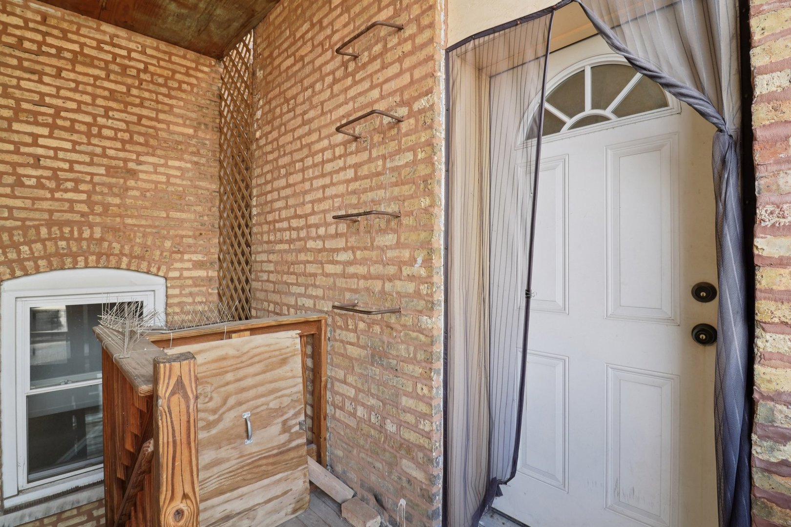 3558 West Belle Plaine Avenue, Unit 3 Chicago, IL 60618 - Photo 21 of 22