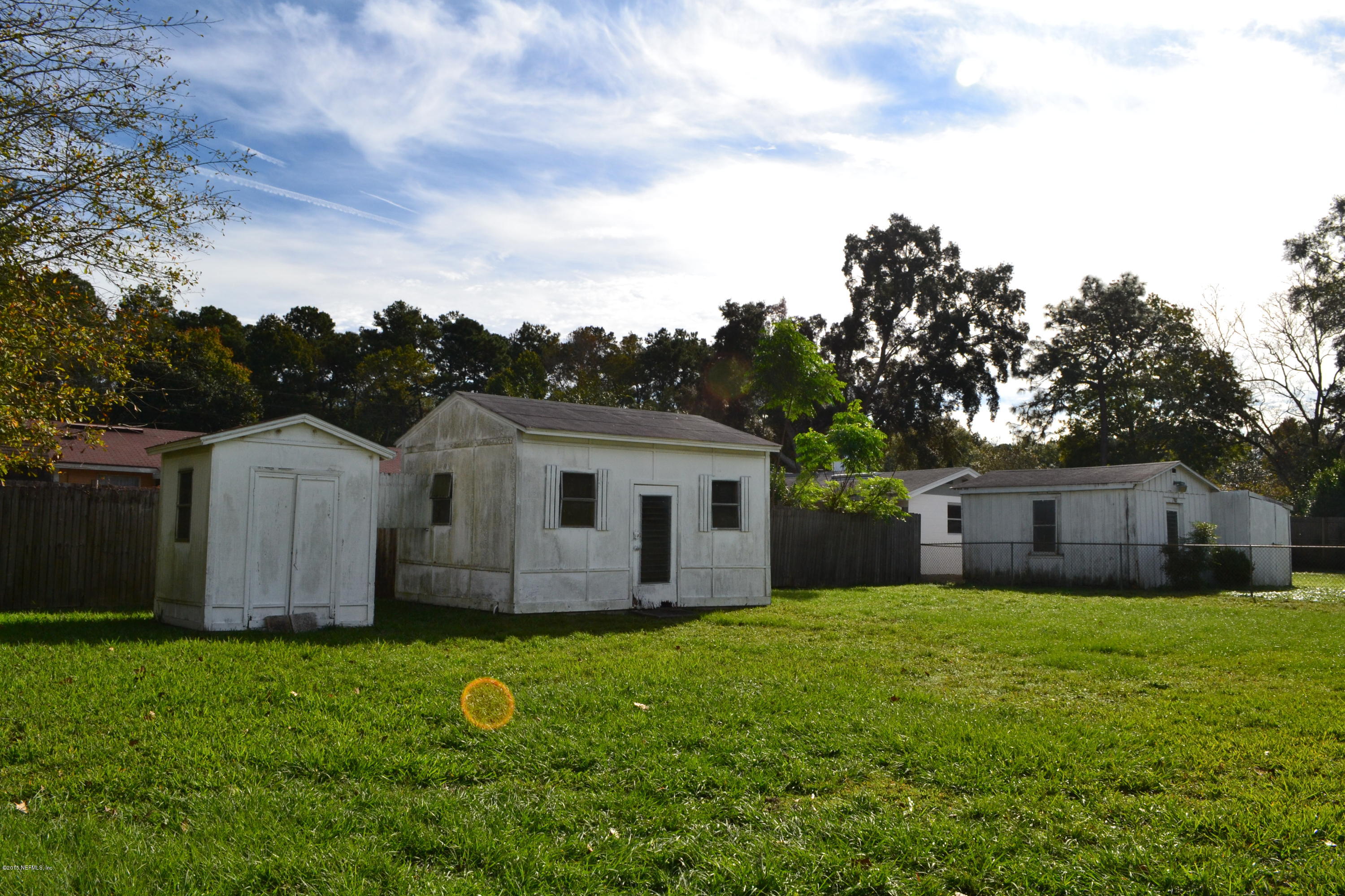 7411 Roslyn Road Jacksonville, FL 32244 - Photo 12 of 12 Sheds