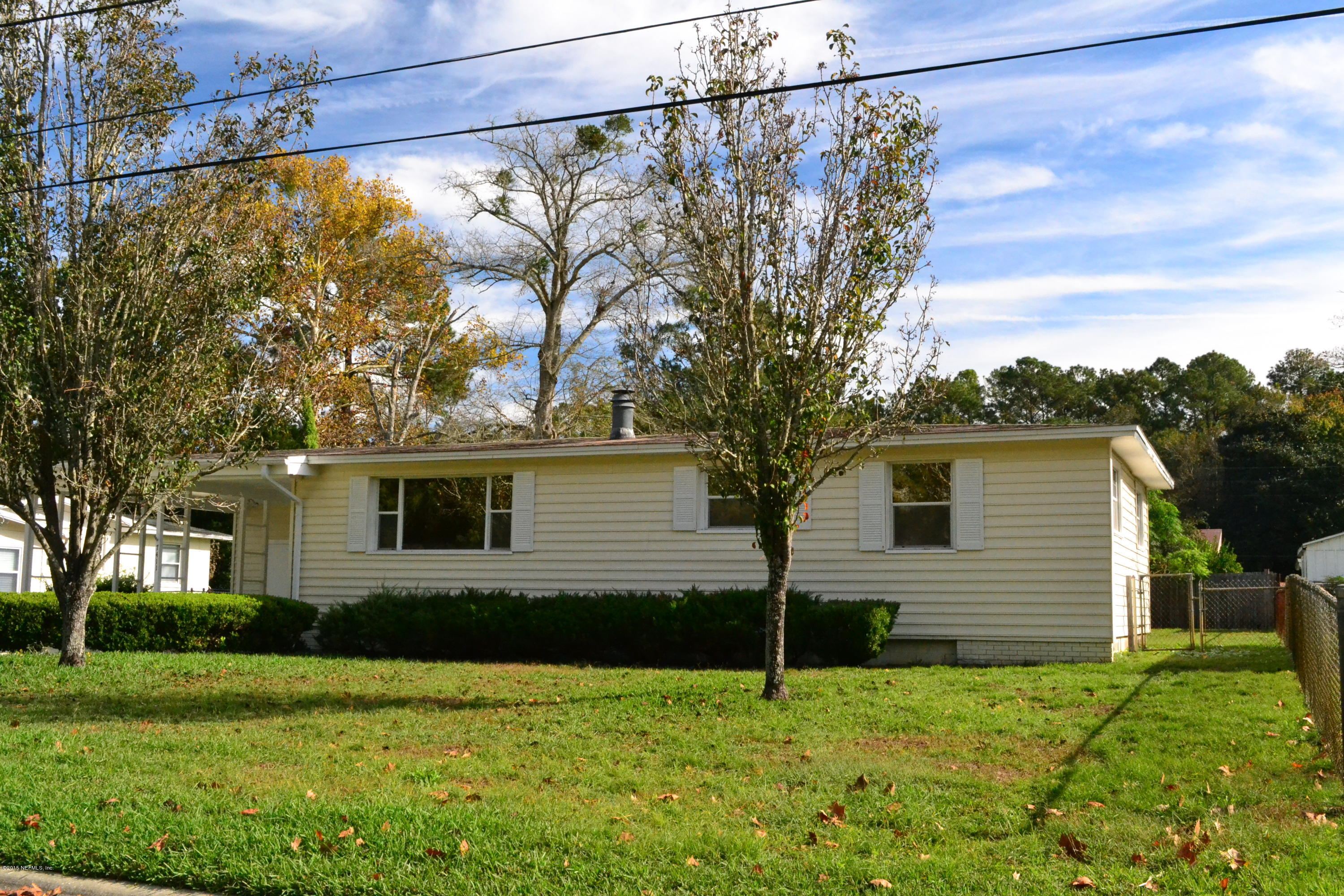 7411 Roslyn Road Jacksonville, FL 32244 - Photo 2 of 12 7411 Roslyn Rd. Jacksonville fl Frt.