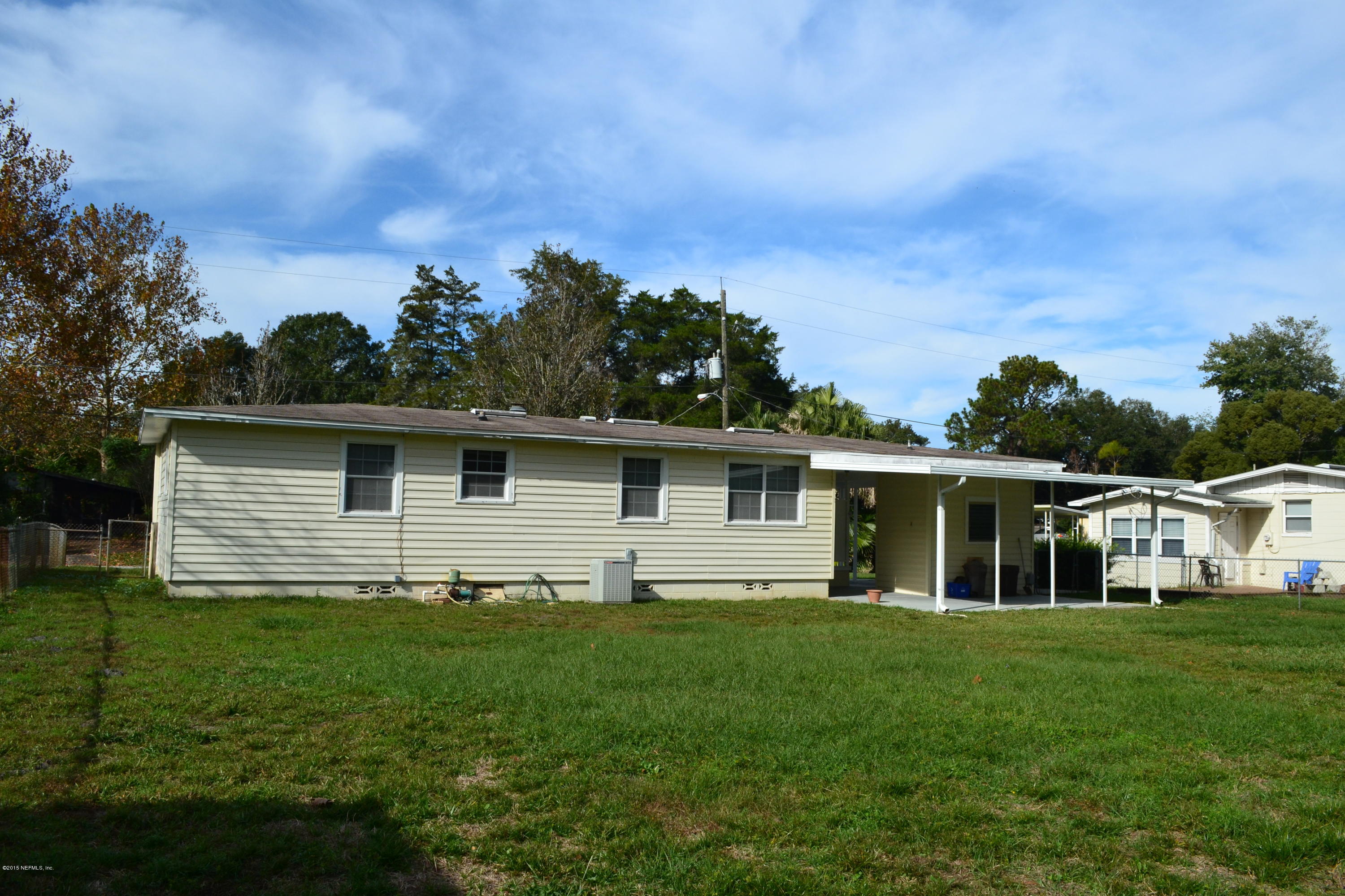 7411 Roslyn Road Jacksonville, FL 32244 - Photo 9 of 12 7411 Roslyn Rd. Jacksonville fl Backyard