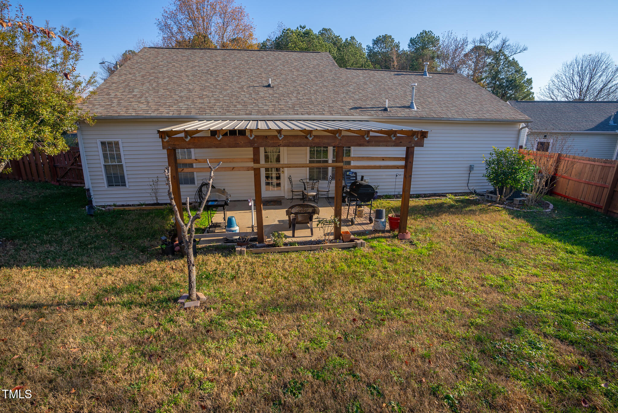 8325 Neuse Grove Lane Raleigh, NC 27616 - Photo 55 of 64 8325 Neuse Grove-82