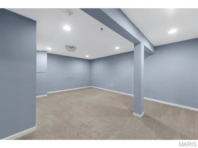 $249,000 | 14314 Riverfront Drive, Florissant, MO 63034