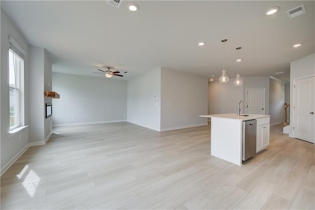 111 Alpine Road Fairburn, GA 30213 - Photo 13 of 29