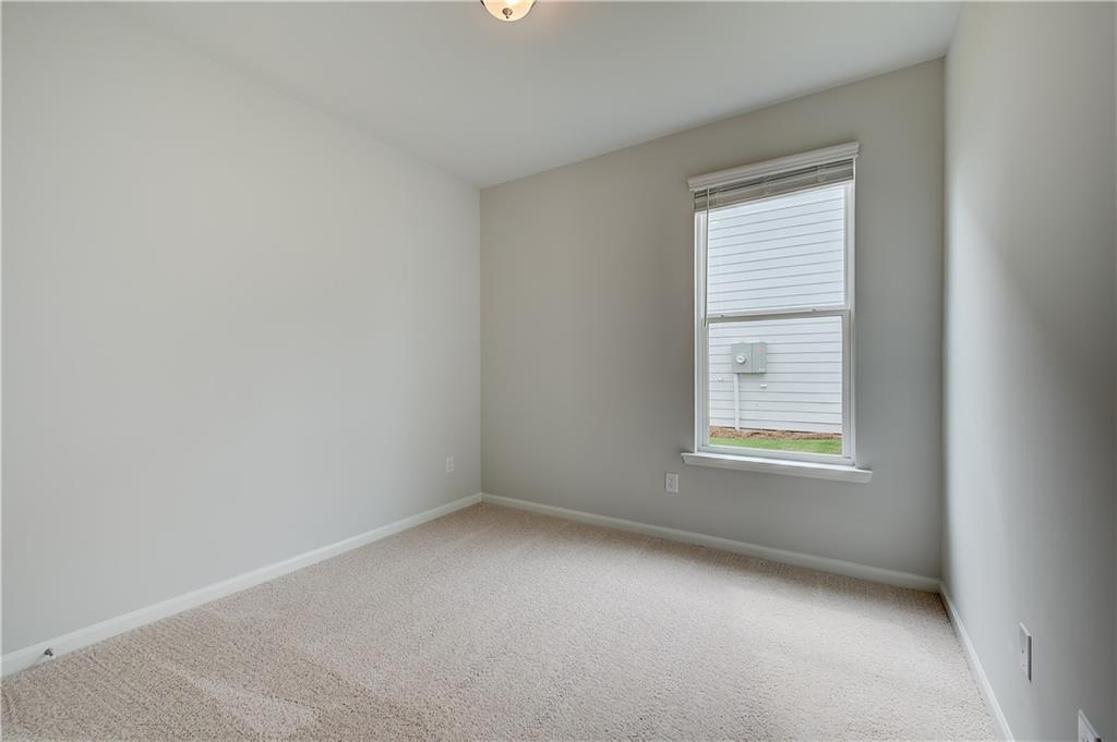 111 Alpine Road Fairburn, GA 30213 - Photo 6 of 29