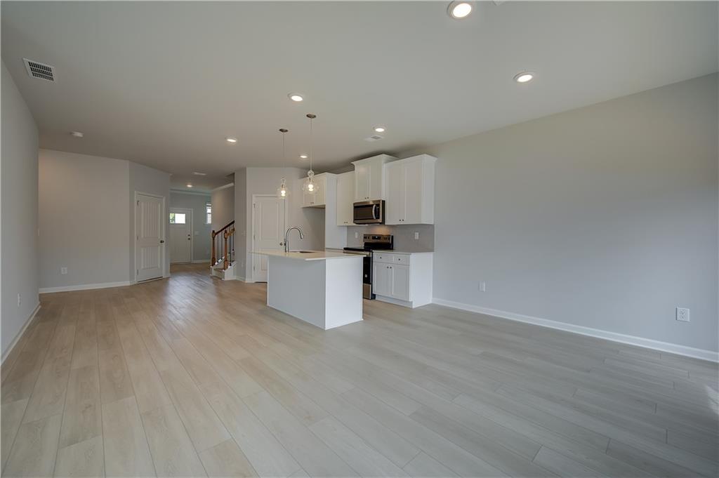 111 Alpine Road Fairburn, GA 30213 - Photo 10 of 29