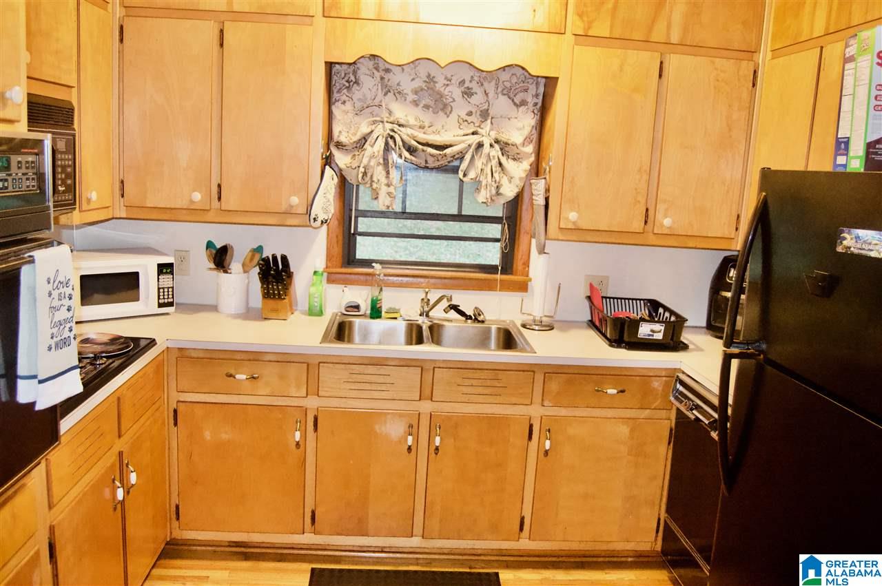 5804 Walnut Grove Road Pinson, AL 35215 - Photo 18 of 49
