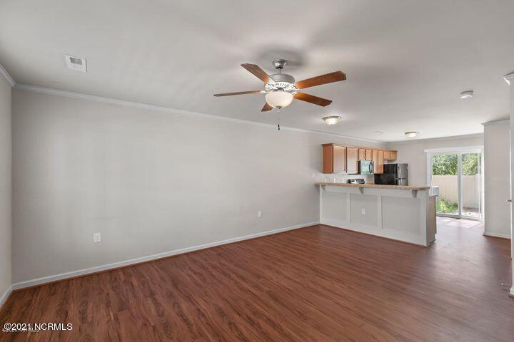407 Sullivan Loop Road Midway Park, NC 28544 - Photo 6 of 19 20200821144807326986000000-o