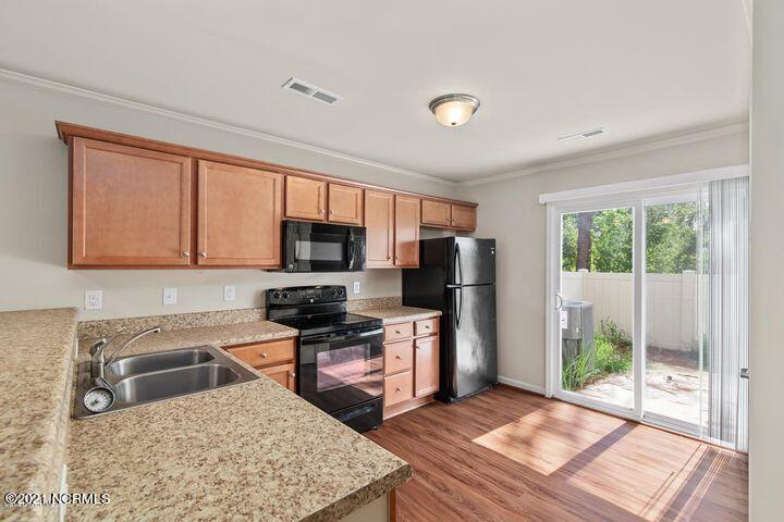407 Sullivan Loop Road Midway Park, NC 28544 - Photo 9 of 19 20200821144813317803000000-o