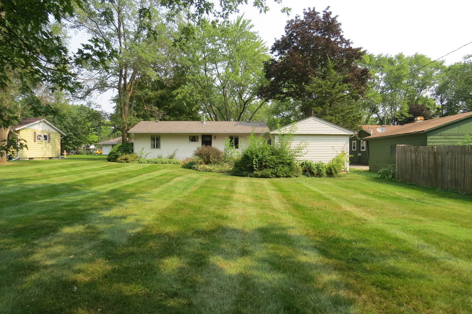412 Davis Road Batavia, IL 60510 - Photo 25 of 27