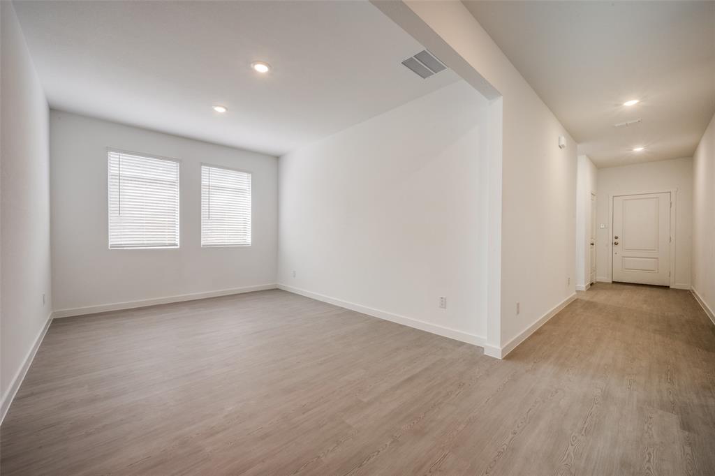 439 Ridge Drive Justin, TX 76247 - Photo 12 of 25