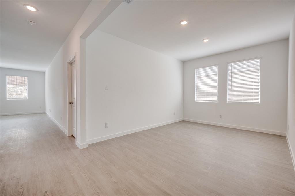 439 Ridge Drive Justin, TX 76247 - Photo 13 of 25