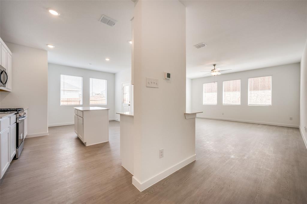 439 Ridge Drive Justin, TX 76247 - Photo 8 of 25