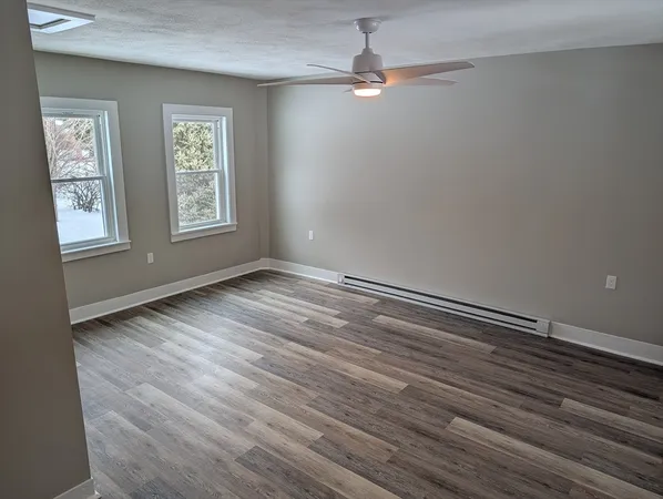 $2,500 | 116 Main Street, Unit 1, Hatfield, MA 01038