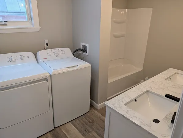 $2,500 | 116 Main Street, Unit 1, Hatfield, MA 01038