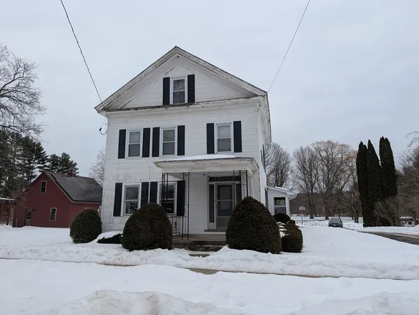 $2,500 | 116 Main Street, Unit 1, Hatfield, MA 01038