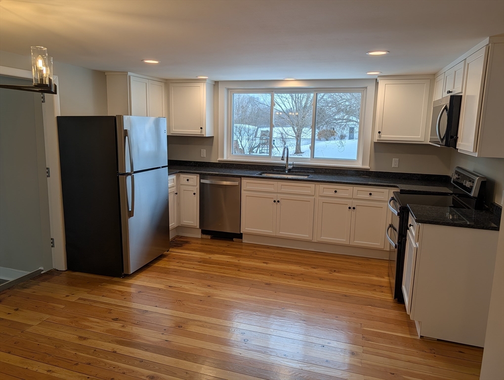 116 Main Street, Unit 1 Hatfield, MA 01038 - Photo 6 of 27