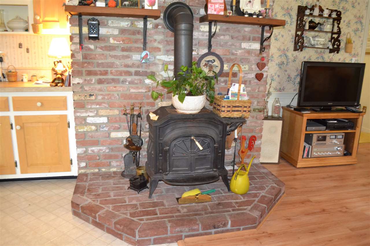 676 Dolly Road Hopkinton, NH 03229 - Photo 16 of 25