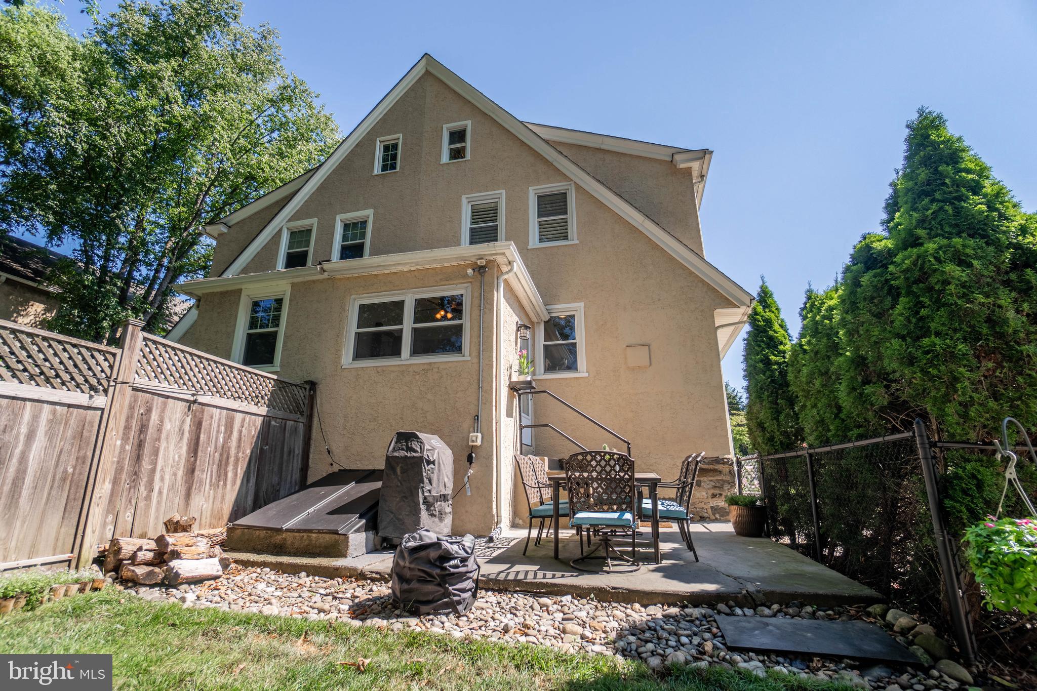 2912 Mapleshade Road Ardmore, PA 19003 - Photo 45 of 46 a view of a house with backyard and sitting area