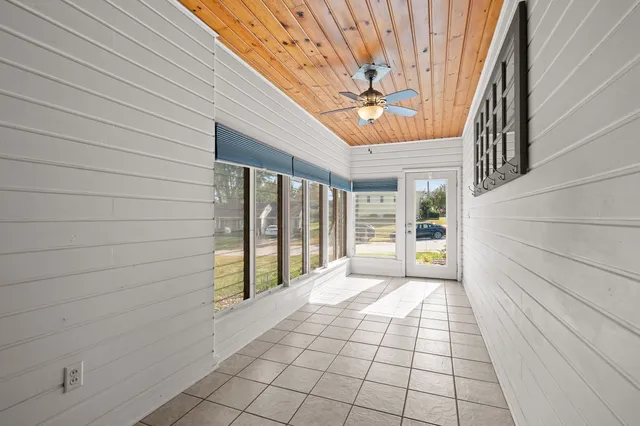 $259,900 | 1358 West Garfield Street, Davenport, IA 52804