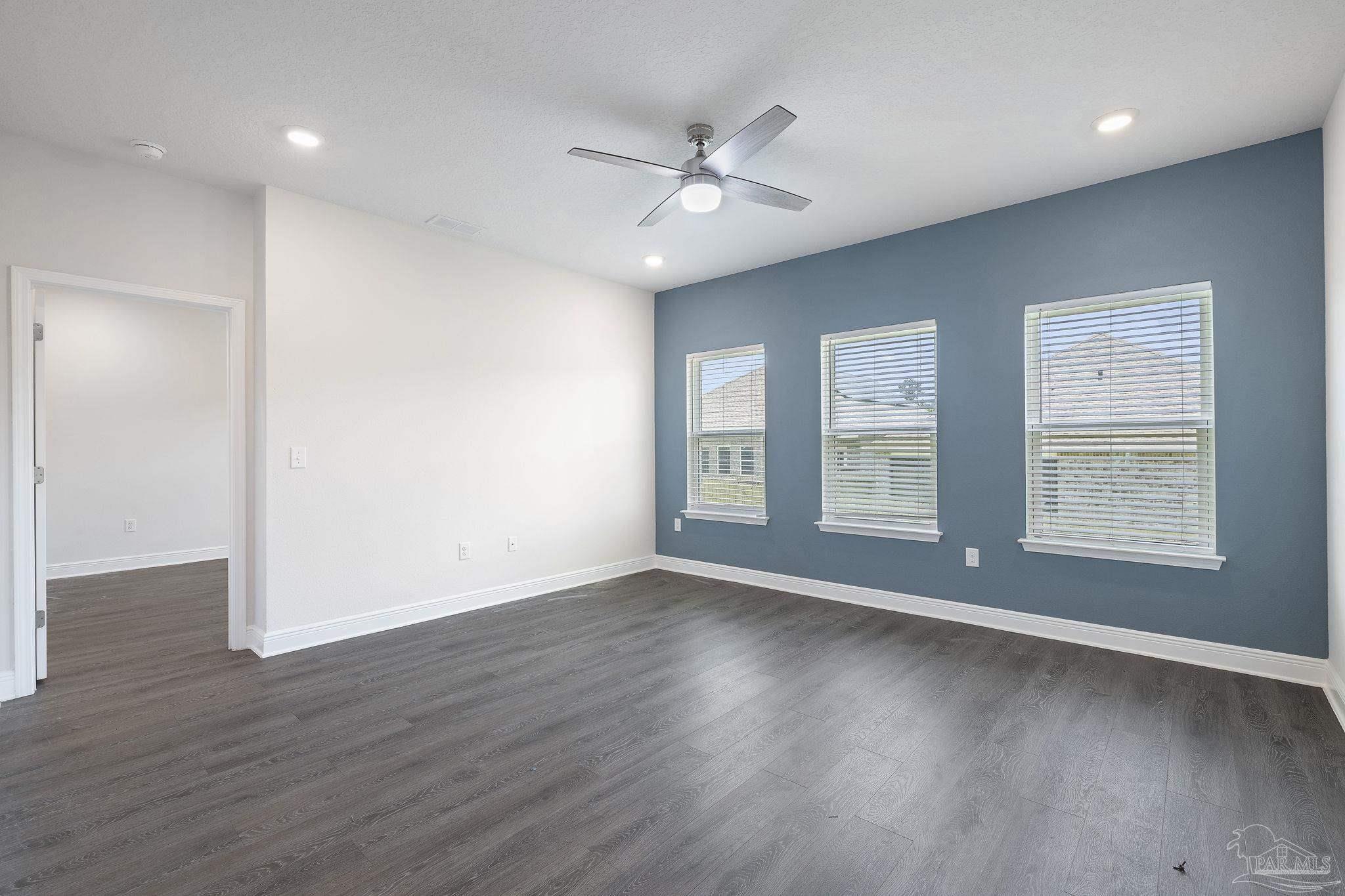 7859 Burnside Loop Pensacola, FL 32526 - Photo 16 of 47