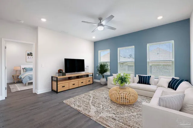 $318,000 | 7859 Burnside Loop, Pensacola, FL 32526