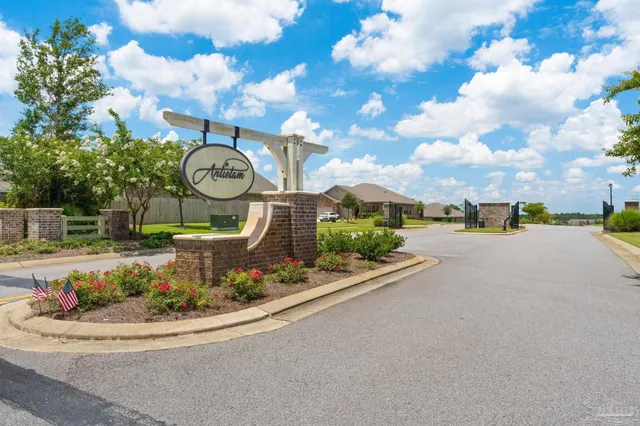 $318,000 | 7859 Burnside Loop, Pensacola, FL 32526