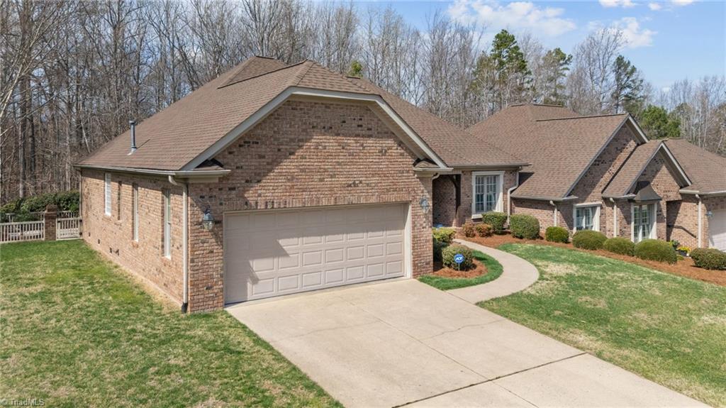 2343 Addison Boulevard High Point, NC 27262 - Photo 32 of 36