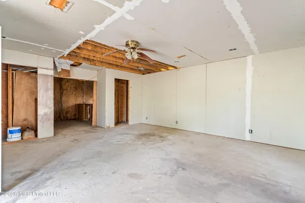 $385,000 | 109 Church Street, Senatobia, MS 38668
