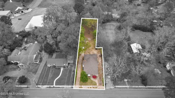 $385,000 | 109 Church Street, Senatobia, MS 38668